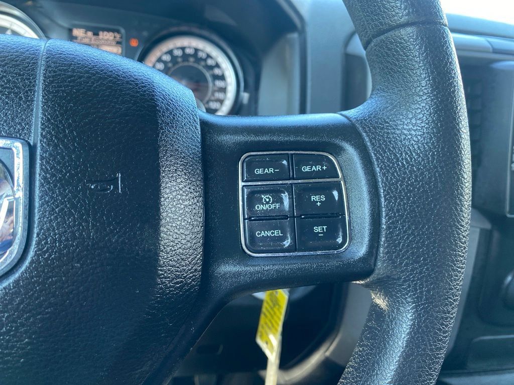Used 2019 RAM 1500 Express w/ Express Value Package AWD/4WD image 21