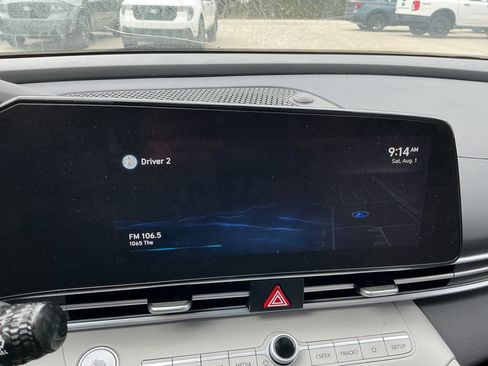 Used 2022 Hyundai Elantra Limited w/ Cargo Package FWD image 23