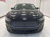 Used 2016 Ford Fusion SE w/ Equipment Group 202A image 2