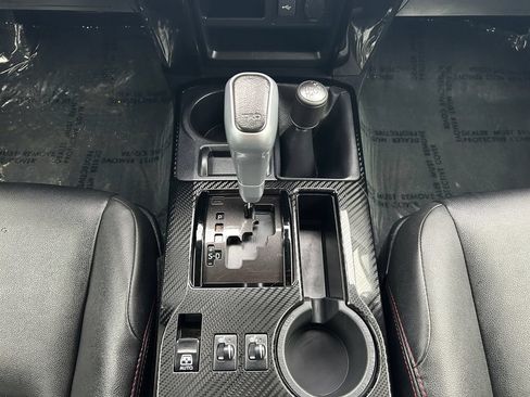 Used 2020 Toyota 4Runner TRD Off-Road Premium w/ Moonroof Package AWD/4WD image 12