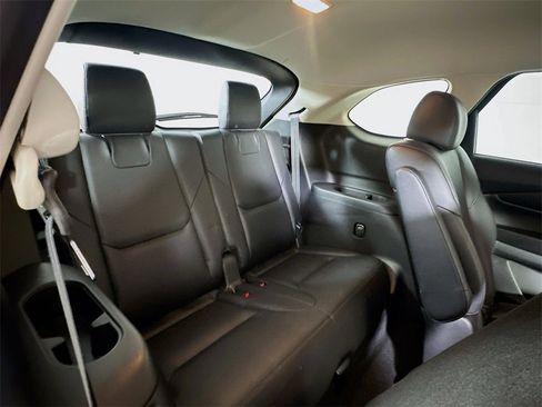 Used 2023 MAZDA CX-9 Touring image 14
