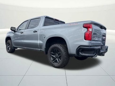 Used 2024 Chevrolet Silverado 1500 LT Trail Boss w/ Convenience Package II image 3