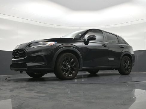 Used 2025 Honda HR-V Sport image 22