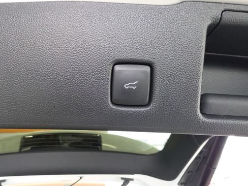 Used 2023 Ford Escape Active AWD/4WD image 33