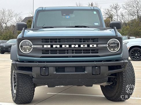 Used 2023 Ford Bronco Black Diamond w/ Sasquatch Package image 2