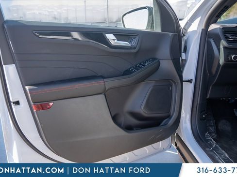 New 2026 Ford Escape ST-Line w/ Tech Pack #1 image 15
