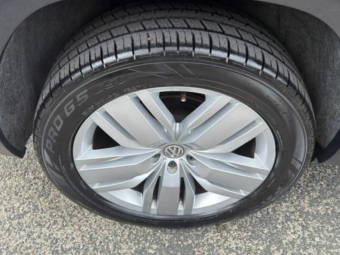 Used 2019 Volkswagen Atlas SE FWD image 8