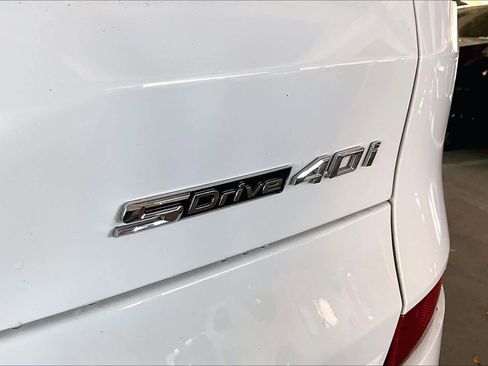 Used 2024 BMW X5 sDrive40i w/ M Sport Package image 9