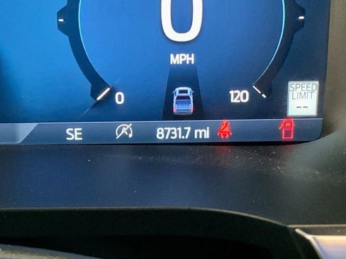 Used 2025 Ford F150 Platinum image 36