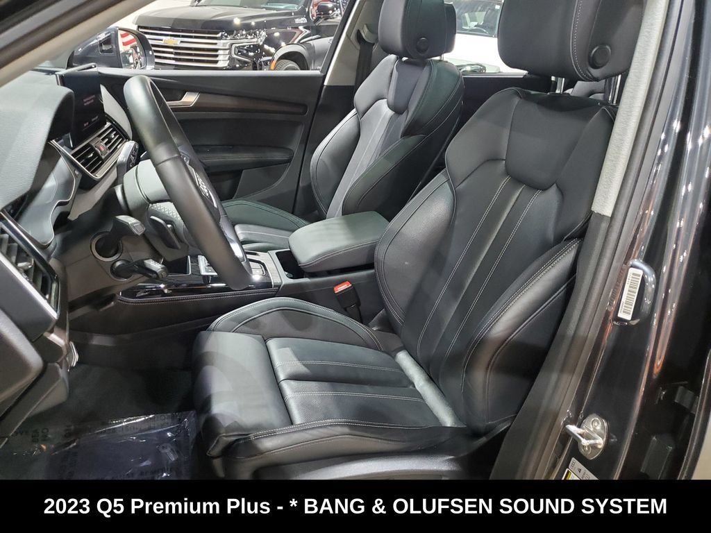 Used 2023 Audi Q5 2.0T Premium Plus w/ Premium Plus Package AWD/4WD image 6