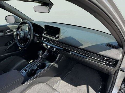 Used 2026 Honda Civic Sport image 43