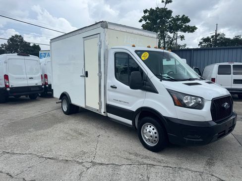 Used 2023 Ford Transit 350 DRW RWD image 2