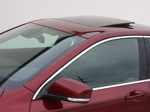 Used 2016 Chevrolet Impala LT w/ Leather Package FWD image 14