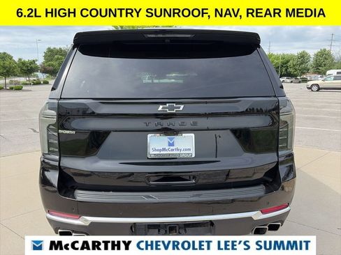 Used 2025 Chevrolet Tahoe High Country AWD/4WD image 13