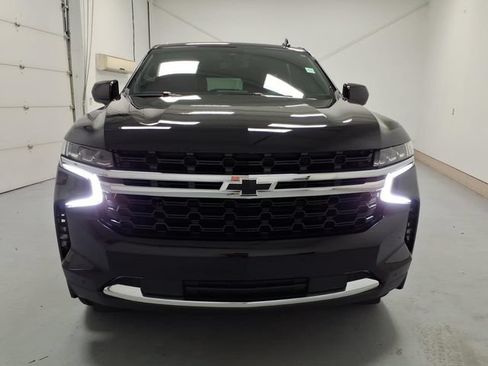 Used 2024 Chevrolet Tahoe LS RWD image 8
