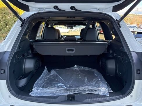 New 2025 Subaru Forester Limited image 7