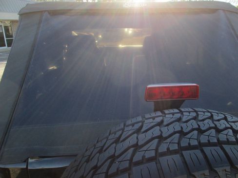 Used 2011 Jeep Wrangler Unlimited Sahara w/ Trailer Tow Group image 82