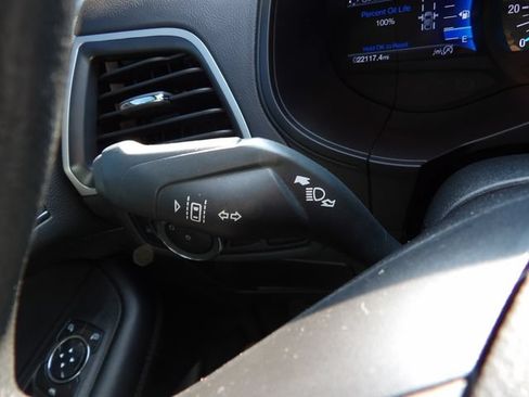 Used 2024 Ford Edge SE w/ Black Appearance Package AWD/4WD image 20