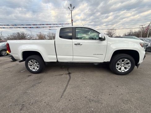 Used 2022 Chevrolet Colorado LT w/ Fleet Safety Package image 4