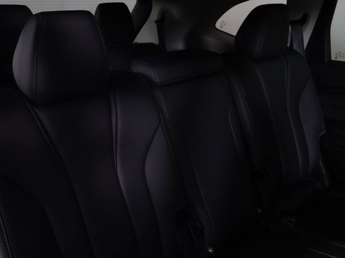 Used 2025 Acura MDX SH-AWD image 34