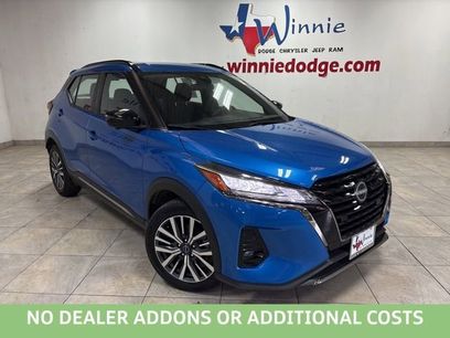 Used 2024 Nissan Kicks SR