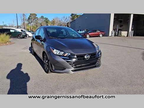 Used 2024 Nissan Versa S w/ S Plus Package image 18