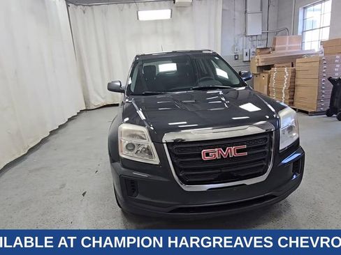 Certified 2017 GMC Terrain SLE FWD image 3