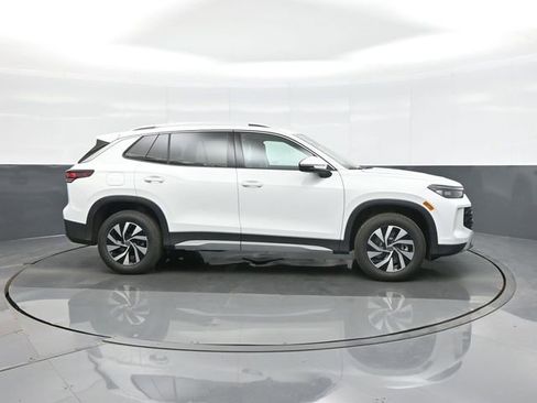 New 2026 Volkswagen Tiguan S image 8