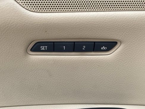 Used 2019 Cadillac XT5 Premium Luxury w/ Driver Assist Package FWD image 30