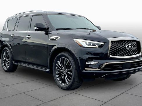 Used 2021 INFINITI QX80 Premium Select w/ All-Season Package image 2