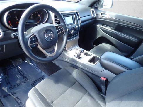 Used 2015 Jeep Grand Cherokee Laredo w/ Quick Order Package 23E AWD/4WD image 10