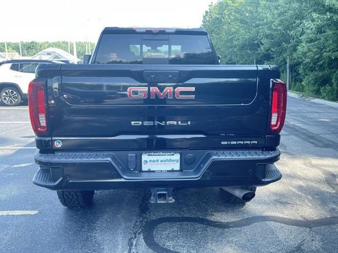 Certified 2022 GMC Sierra 2500 Denali w/ Denali Ultimate Package AWD/4WD image 33