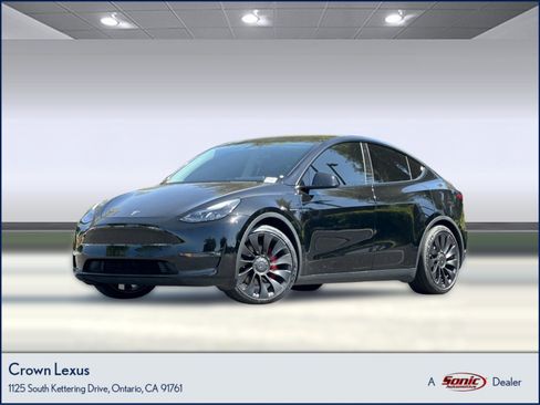 Used 2022 Tesla Model Y Performance AWD/4WD image 1