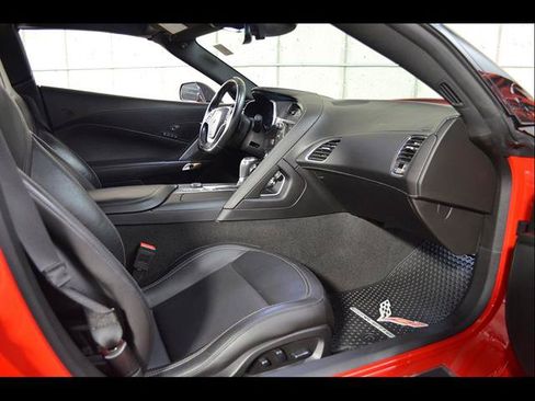 Used 2019 Chevrolet Corvette Grand Sport RWD image 18