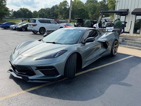Used 2022 Chevrolet Corvette Stingray Preferred Cpe w/ Z51 Performance Package RWD image 7