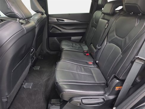 Used 2023 INFINITI QX60 Luxe w/ Cargo Package image 13
