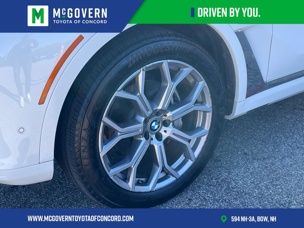 Used 2019 BMW X7 xDrive40i w/ Premium Package AWD/4WD image 9