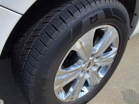 Used 2016 Ford Expedition Platinum AWD/4WD image 21