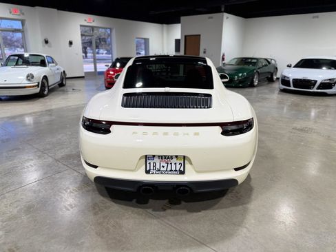 Used 2019 Porsche 911 Carrera 4 GTS image 23