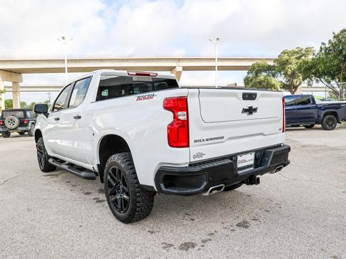 Used 2025 Chevrolet Silverado 1500 LT Trail Boss w/ LT Trail Boss Premium Package AWD/4WD image 24