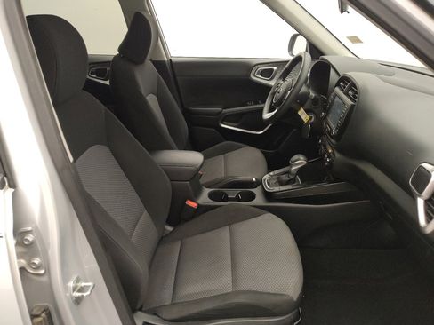 Used 2021 Kia Soul LX image 21