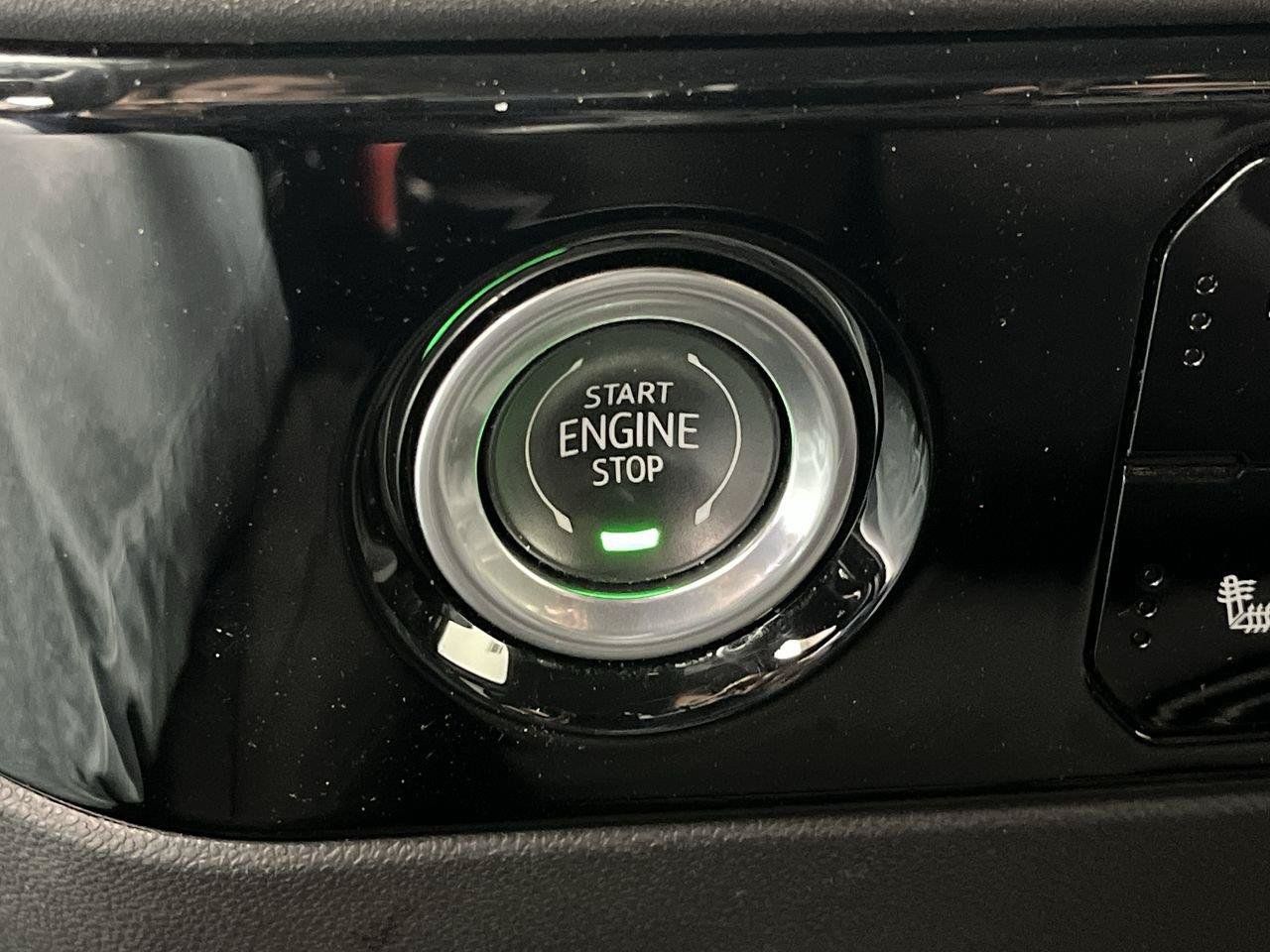 Certified 2023 Chevrolet Silverado 1500 LT AWD/4WD image 22