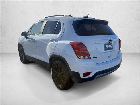 Used 2020 Chevrolet Trax LT w/ Redline Edition image 8