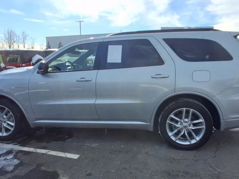 Certified 2024 Dodge Durango R/T image 5