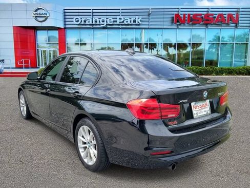 Used 2018 BMW 320i xDrive Sedan w/ Convenience Package AWD/4WD image 3