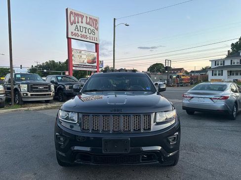 Used 2014 Jeep Grand Cherokee Altitude AWD/4WD image 3