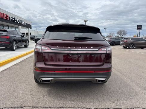 Used 2020 Lincoln Nautilus Reserve w/ Equipment Group 201A image 9