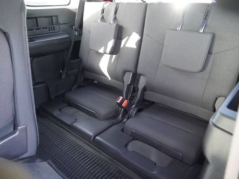 Used 2026 Toyota 4Runner SR5 AWD/4WD image 17