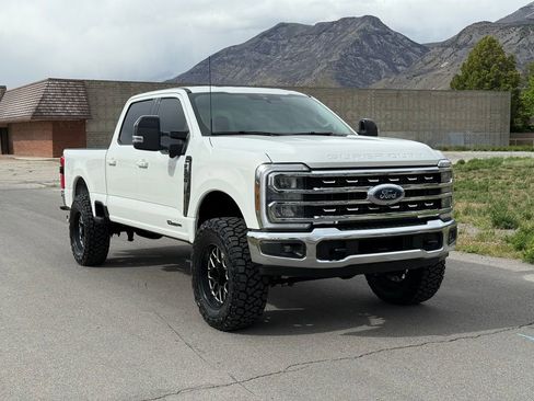 Used 2025 Ford F350 Lariat AWD/4WD image 1