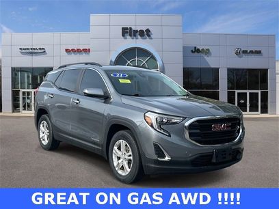 Used 2021 GMC Terrain SLE w/ Driver Convenience Package